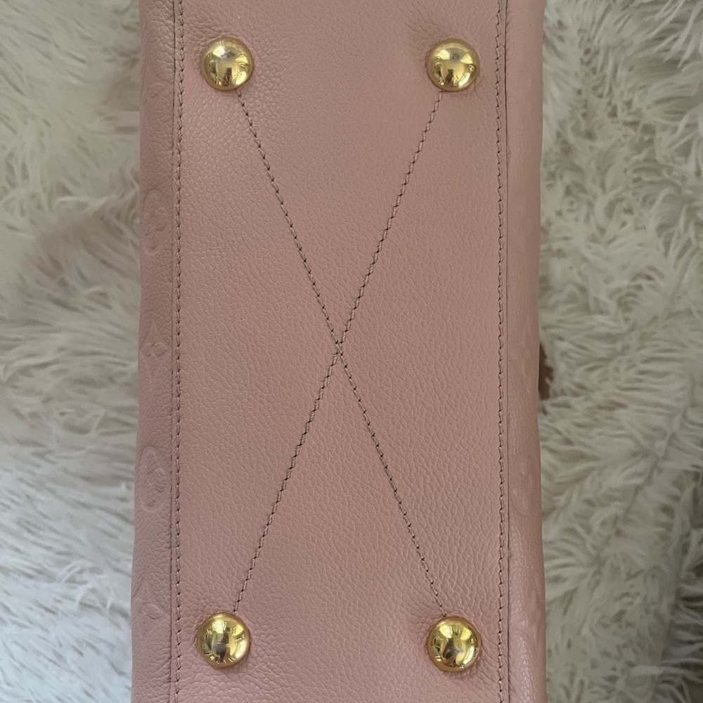 Louis Vuitton Montaigne Empriente bag - Picture 6 of 17